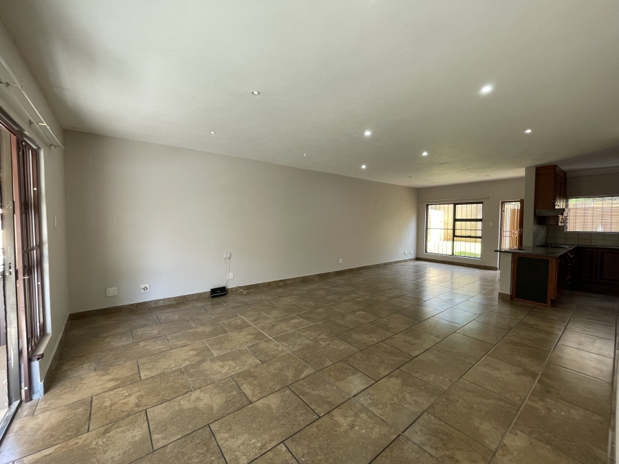 3 Bedroom Property for Sale in Birdwood Estate North West